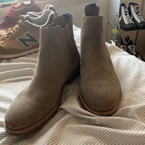 Steven madden Chelsea boots size 10.5!!